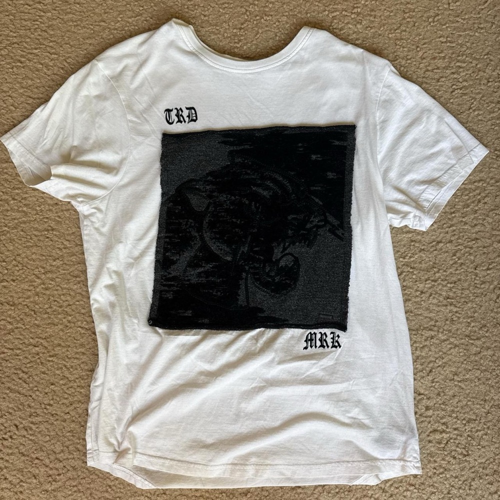 Buffalo David Bitton White Tee with Black Graphic